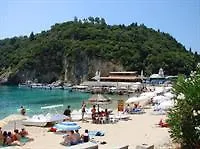 Zefiros Corfu ホテル 3*