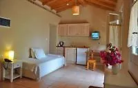 ホテル Zefiros Corfu 3*